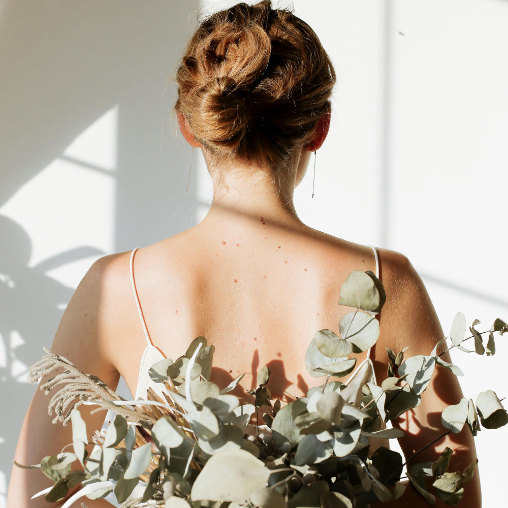 “Client testimonial describing support with breast cancer treatment, estrogen suppression, and DUTCH test interpretation for peace of mind and guidance.”