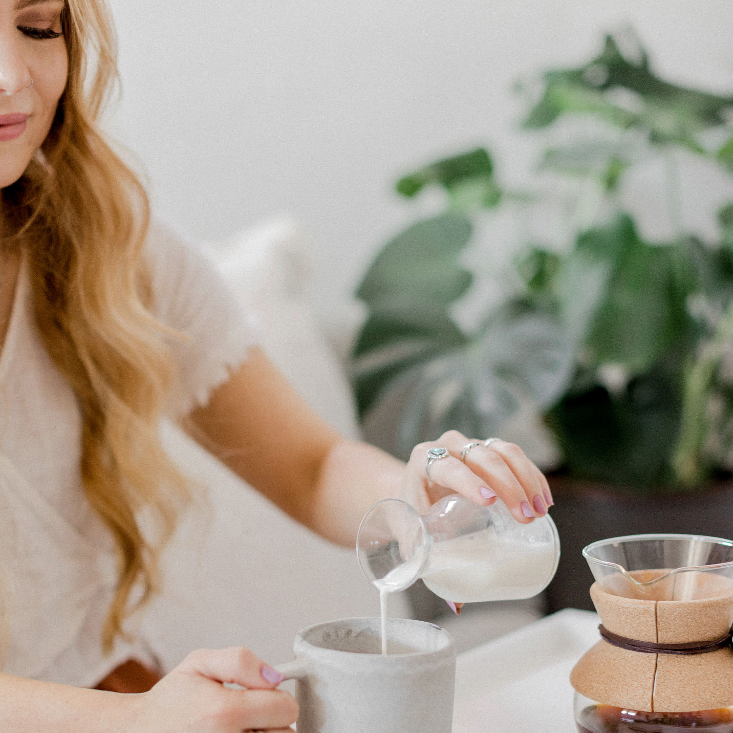 Client testimonial on improving fatigue and Hashimoto’s with functional medicine support